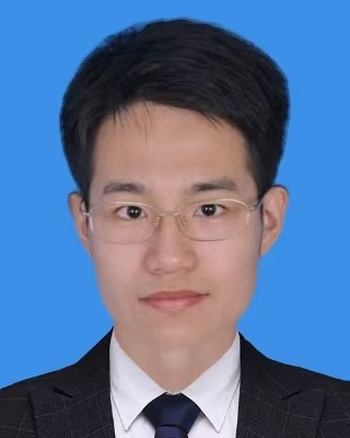 容冠男
